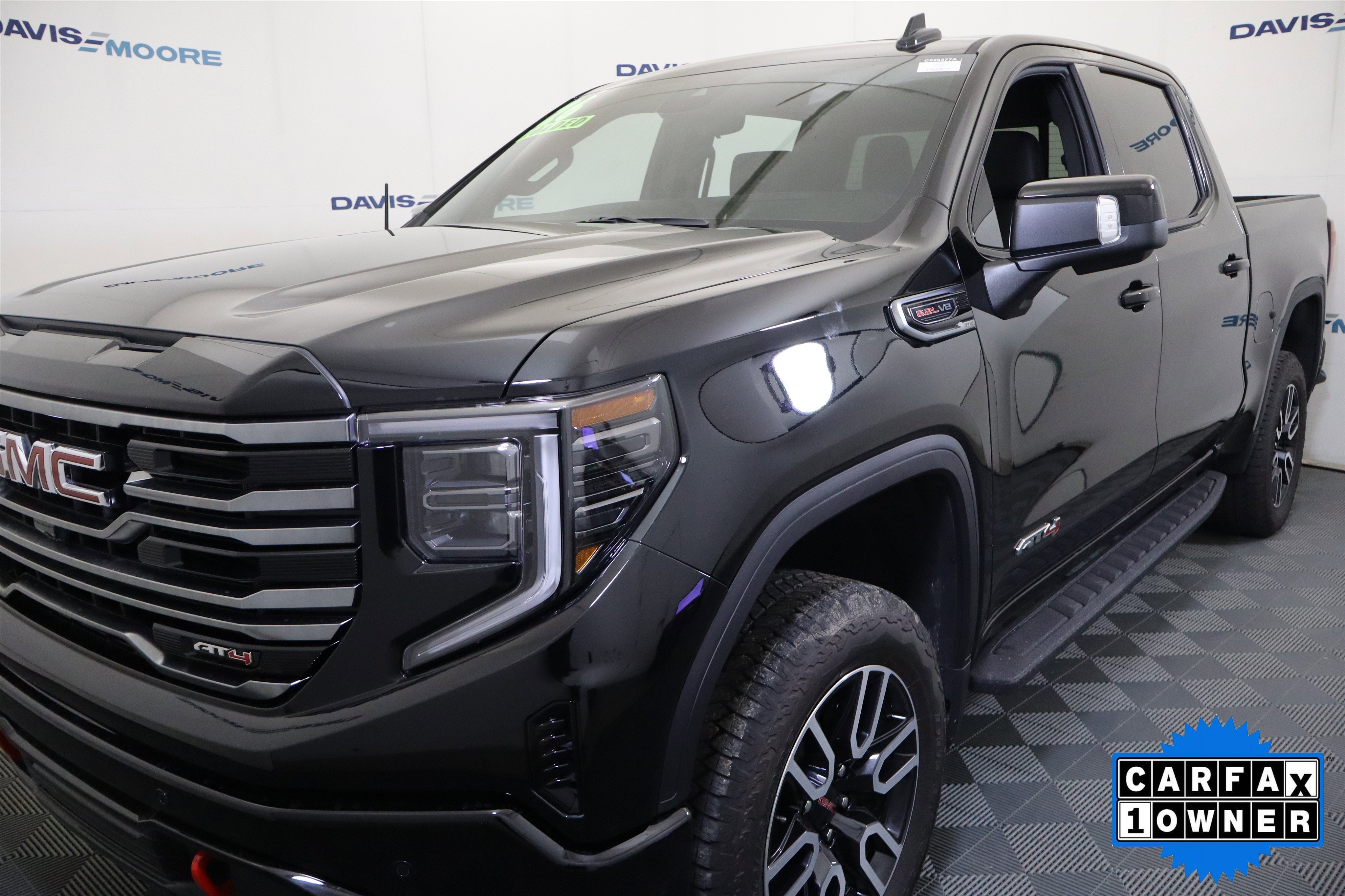 Used 2026 GMC Sierra 1500 AT4 w/ AT4 Premium Package AWD/4WD image 12
