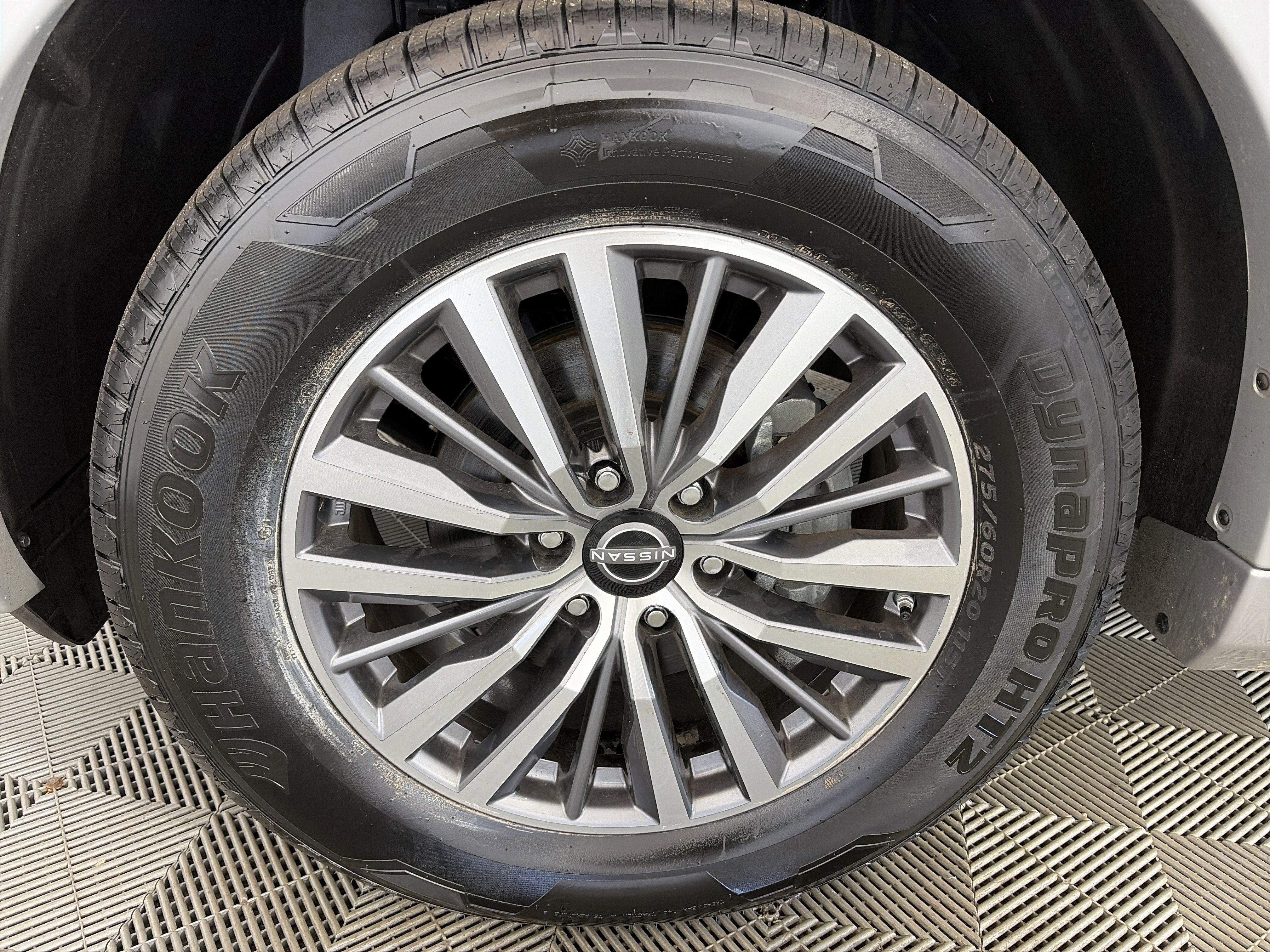 Certified 2024 Nissan Armada SL AWD/4WD image 14