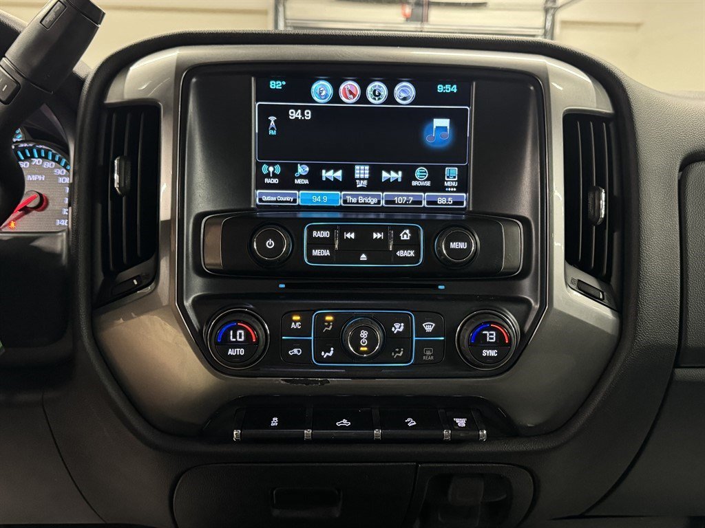 Used 2018 Chevrolet Silverado 2500 LT w/ LT Convenience Package AWD/4WD image 34