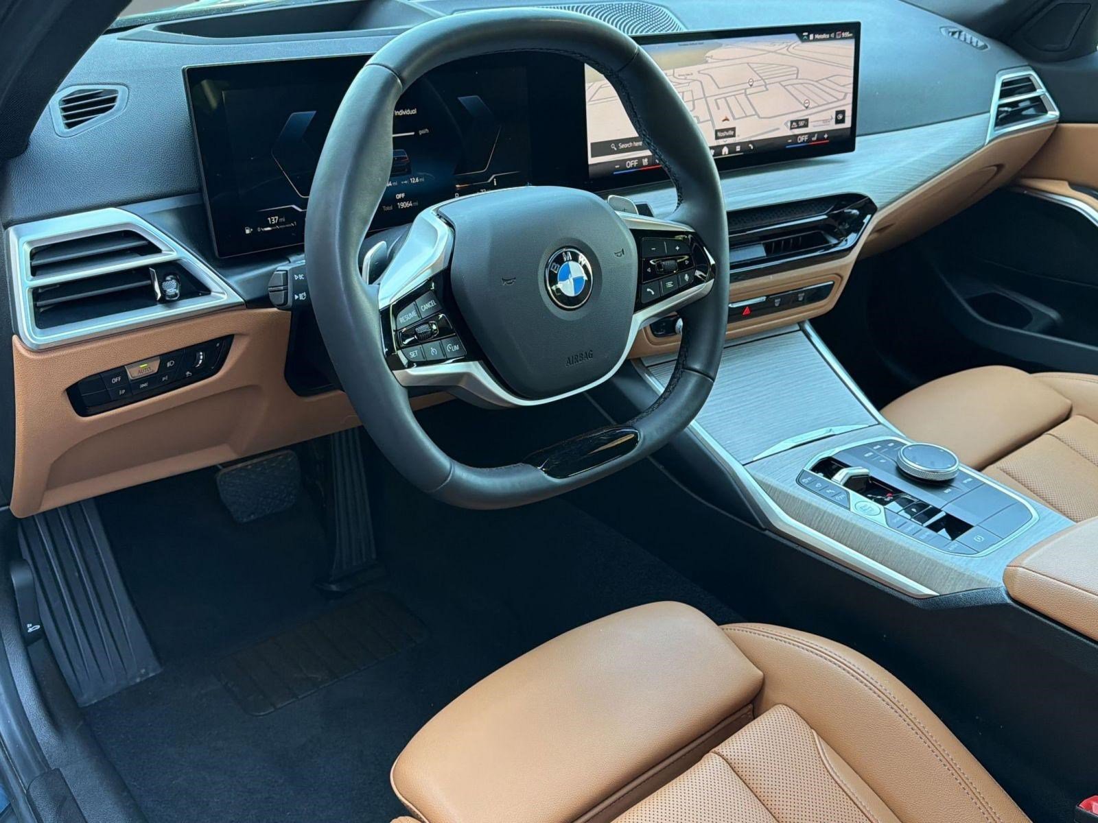 Certified 2025 BMW 330i Sedan RWD image 4
