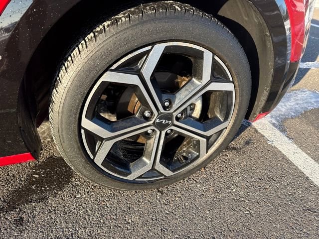 Used 2023 Kia Niro EX Touring image 9