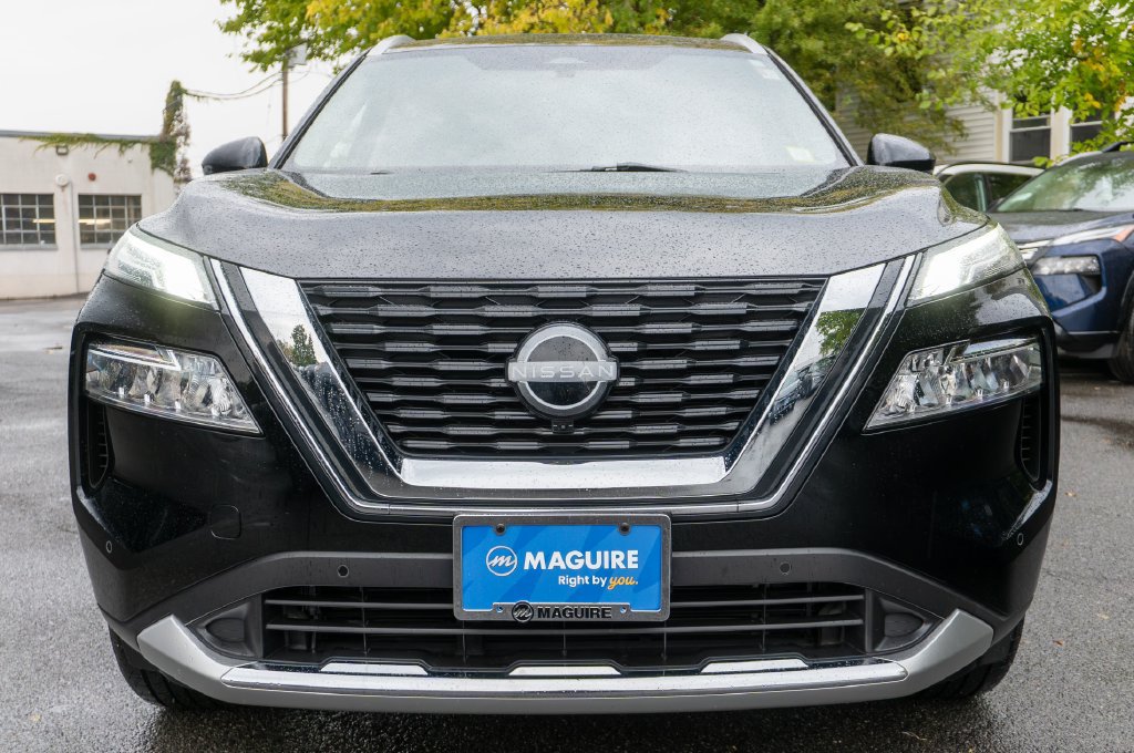 Used 2023 Nissan Rogue Platinum w/ Platinum Premium Package AWD/4WD image 3