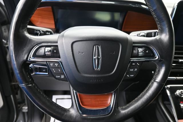Used 2020 Lincoln Navigator Reserve w/ Luxury Package AWD/4WD image 40