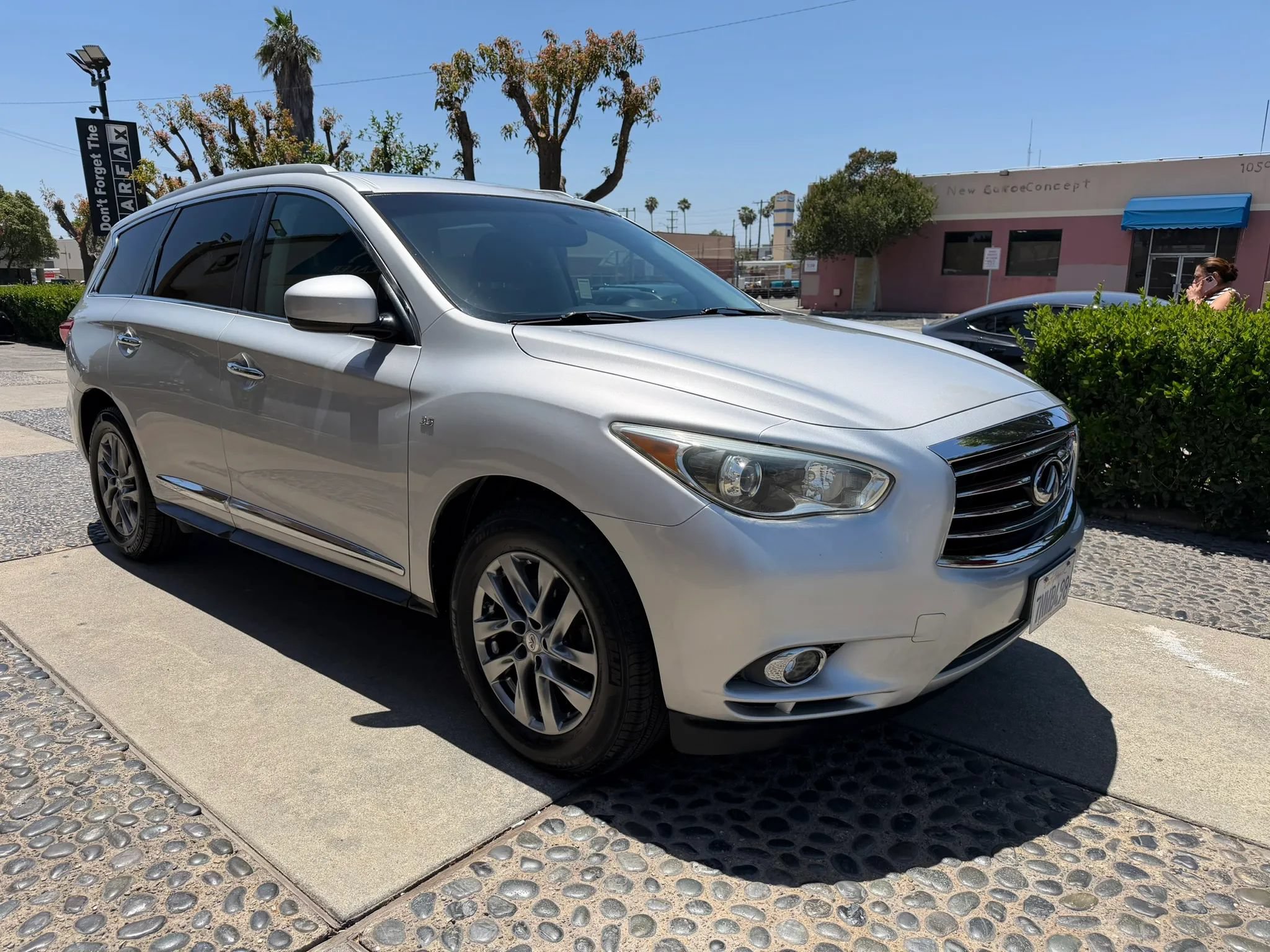 Used 2015 INFINITI QX60 FWD image 3
