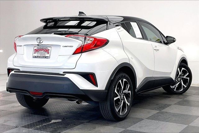 Used 2019 Toyota C-HR Limited image 13