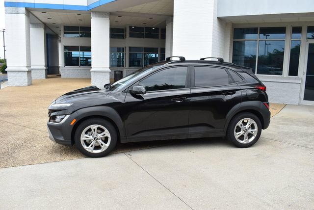 Used 2022 Hyundai Kona SEL FWD image 6