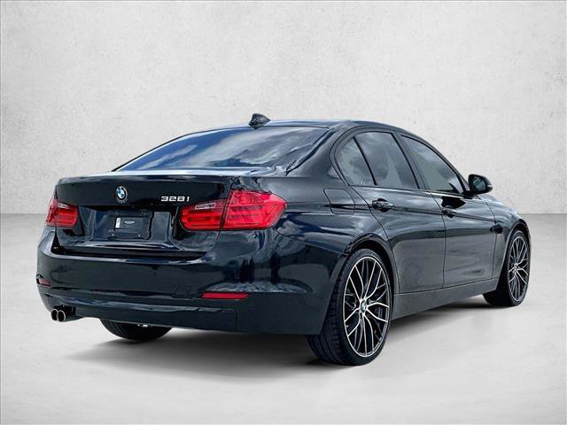 Used 2014 BMW 328i Sedan RWD image 2