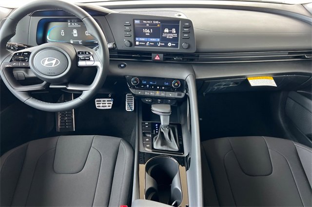 New 2026 Hyundai Elantra SEL Sport image 13
