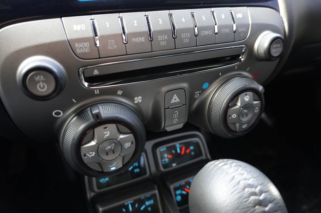 Used 2010 Chevrolet Camaro SS w/ RS Package image 17