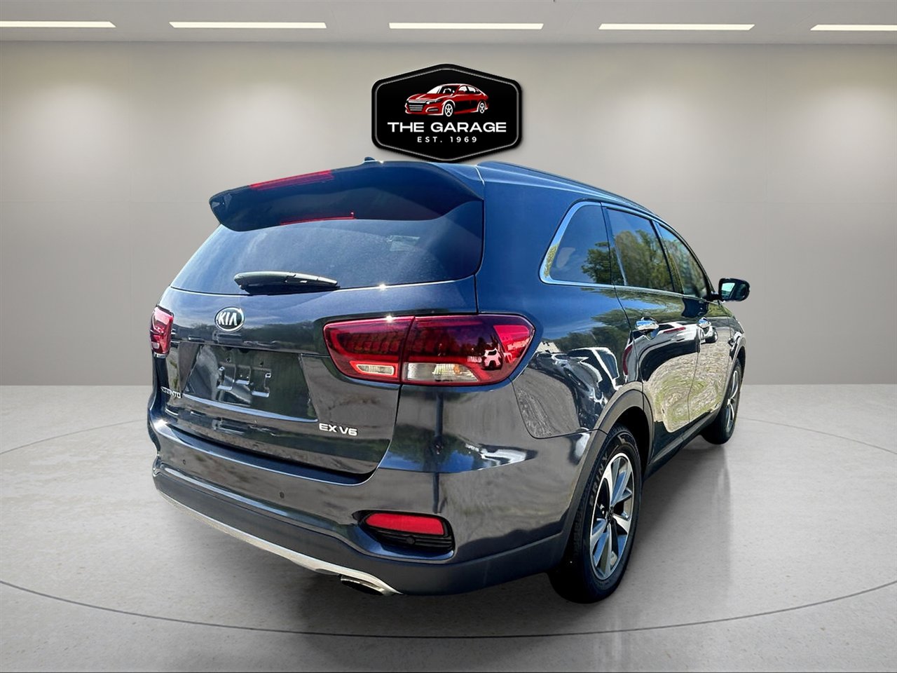 Used 2019 Kia Sorento EX image 5