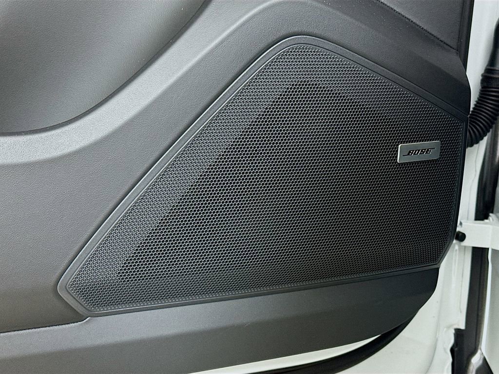 Used 2026 Porsche Cayenne Coupe image 21