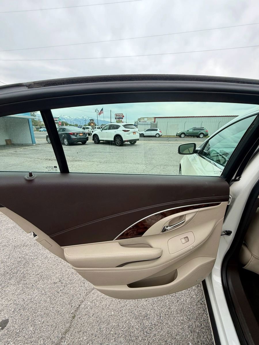 Used 2014 Buick LaCrosse Premium FWD image 23