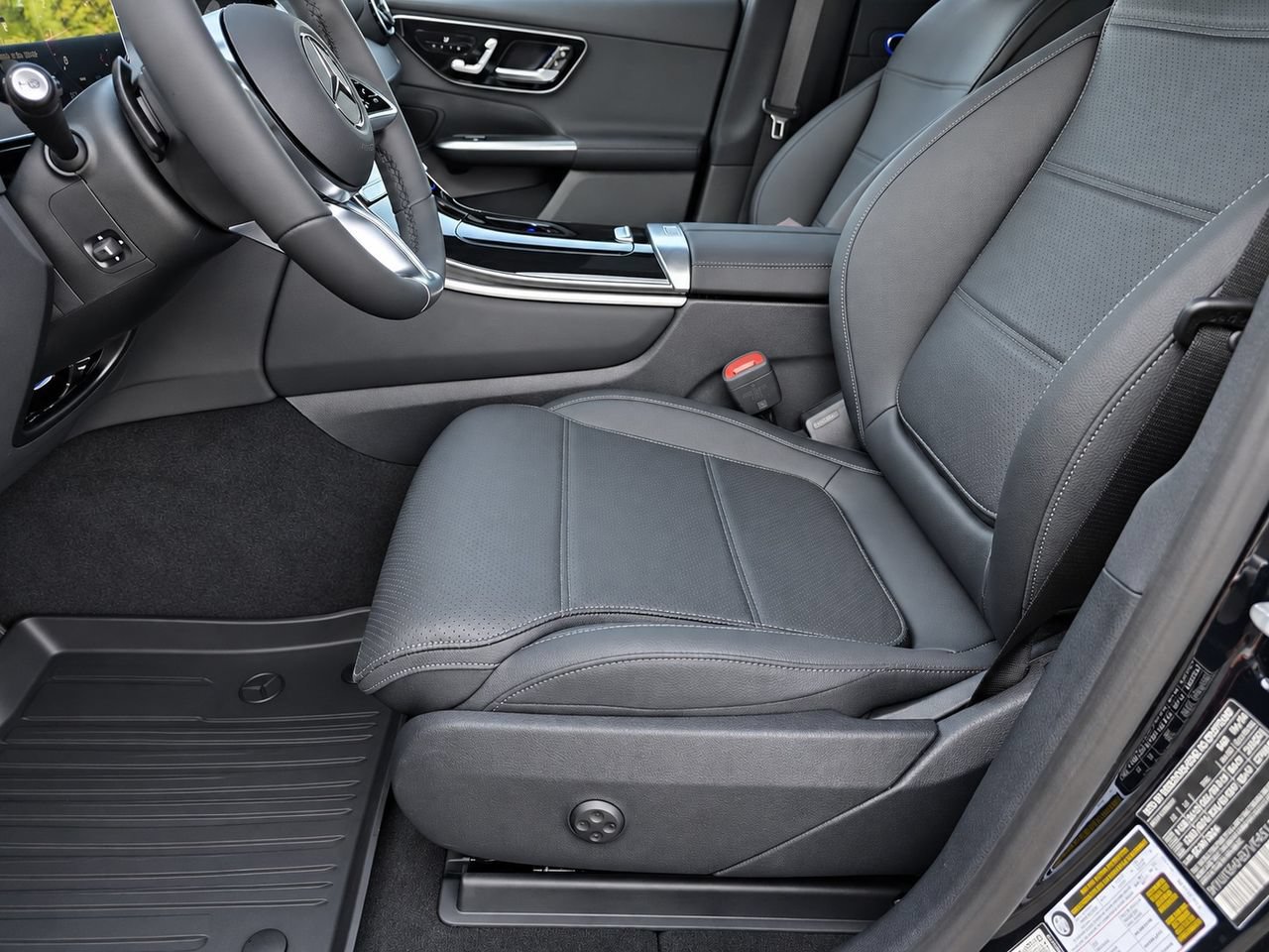 New 2027 Mercedes-Benz GLC 300 4MATIC image 15