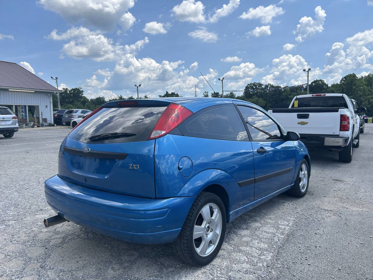 Used 2004 Ford Focus ZX3 Hatchback image 6