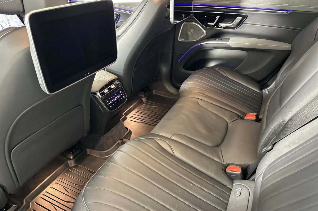 Certified 2023 Mercedes-Benz EQS 580 4MATIC SUV image 14