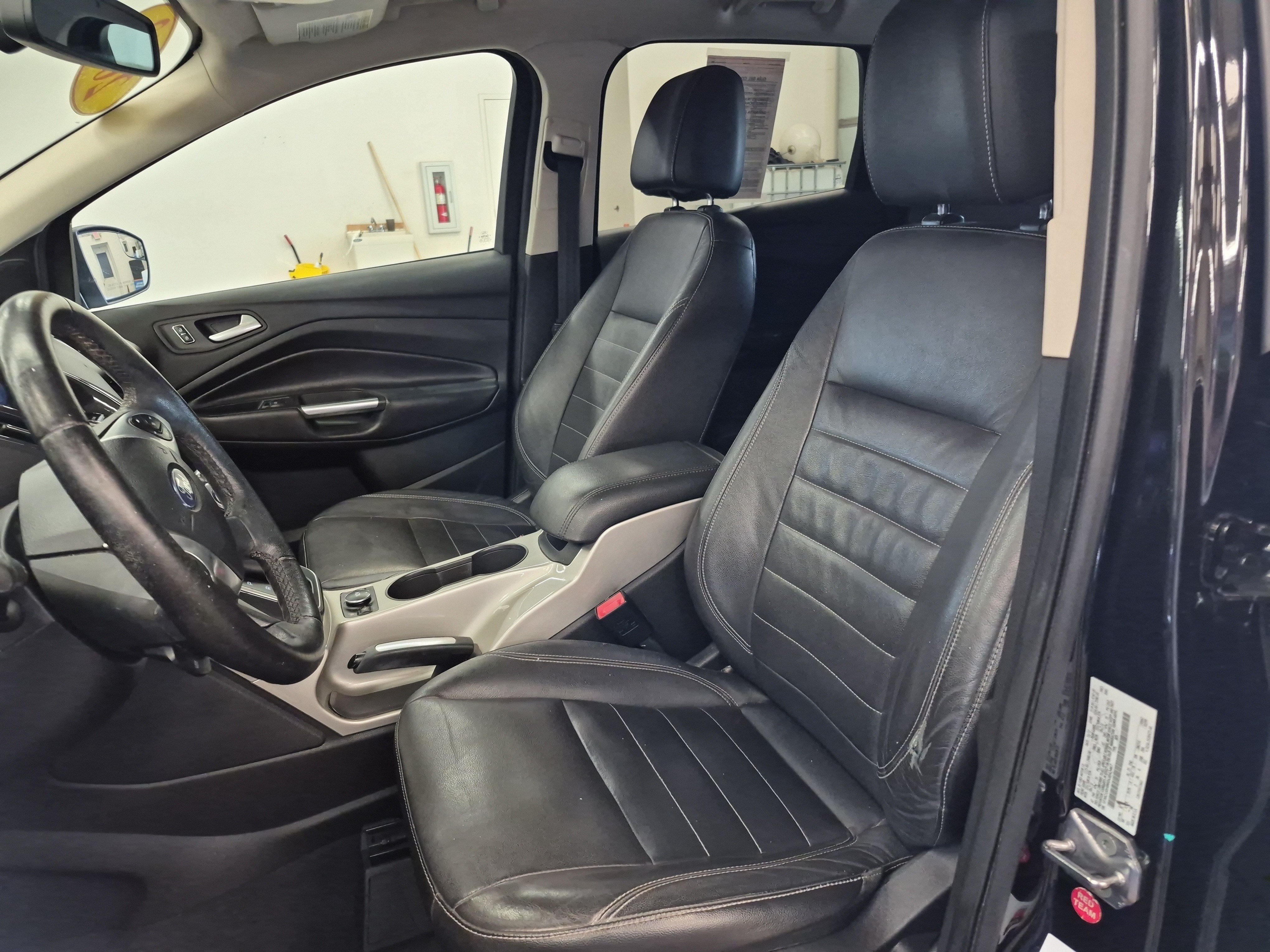 Used 2013 Ford Escape SEL FWD image 9