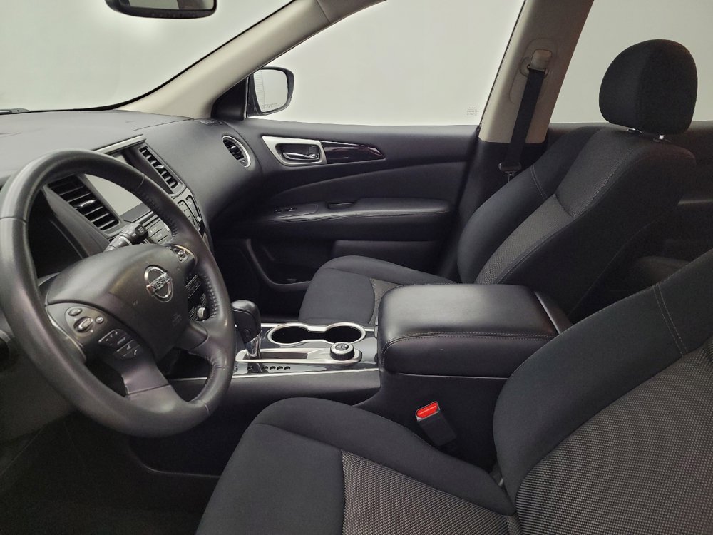 Used 2018 Nissan Pathfinder SV AWD/4WD image 17