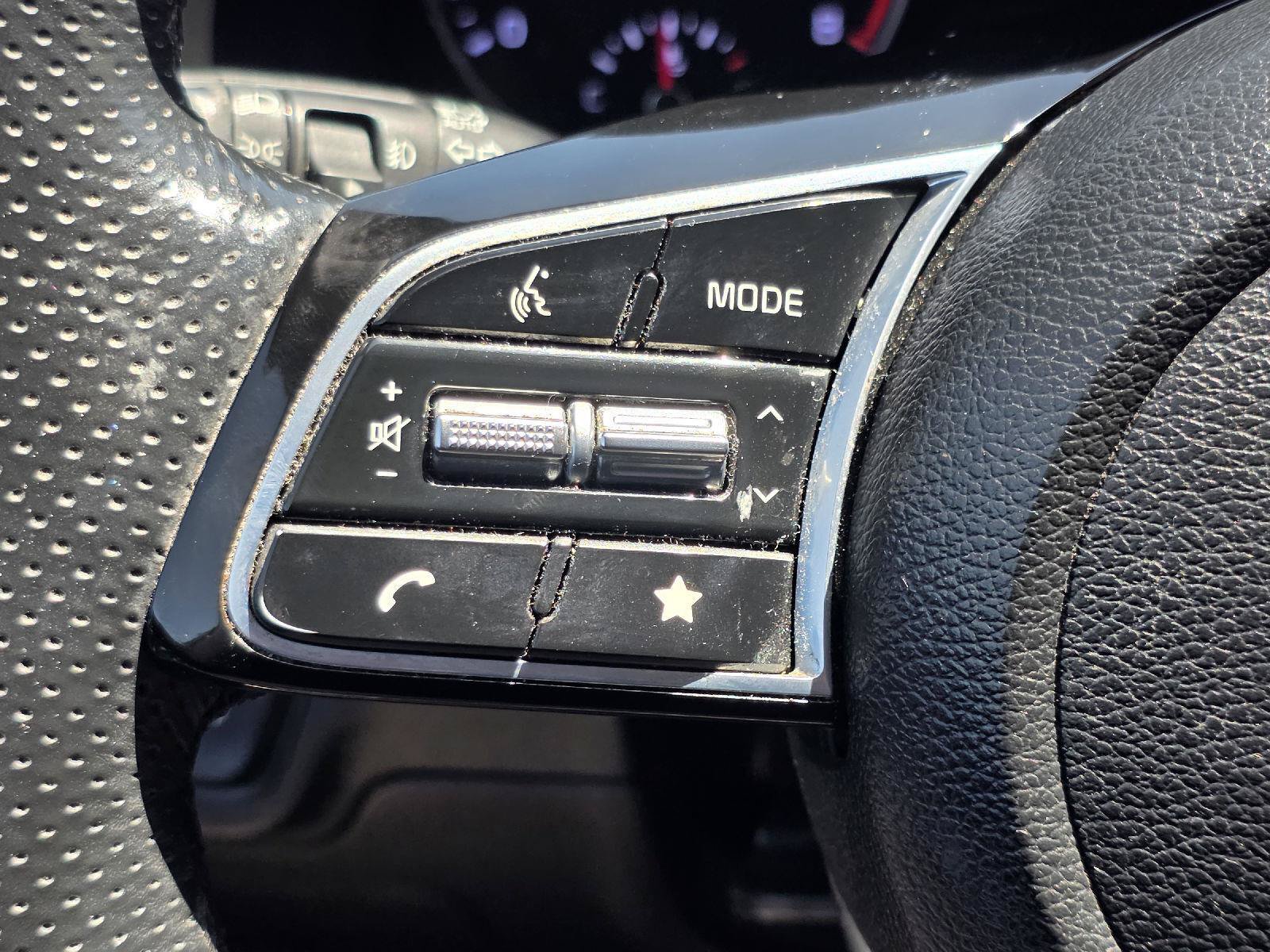 Used 2023 Kia Forte GT-Line w/ GT-Line Premium Package FWD image 13