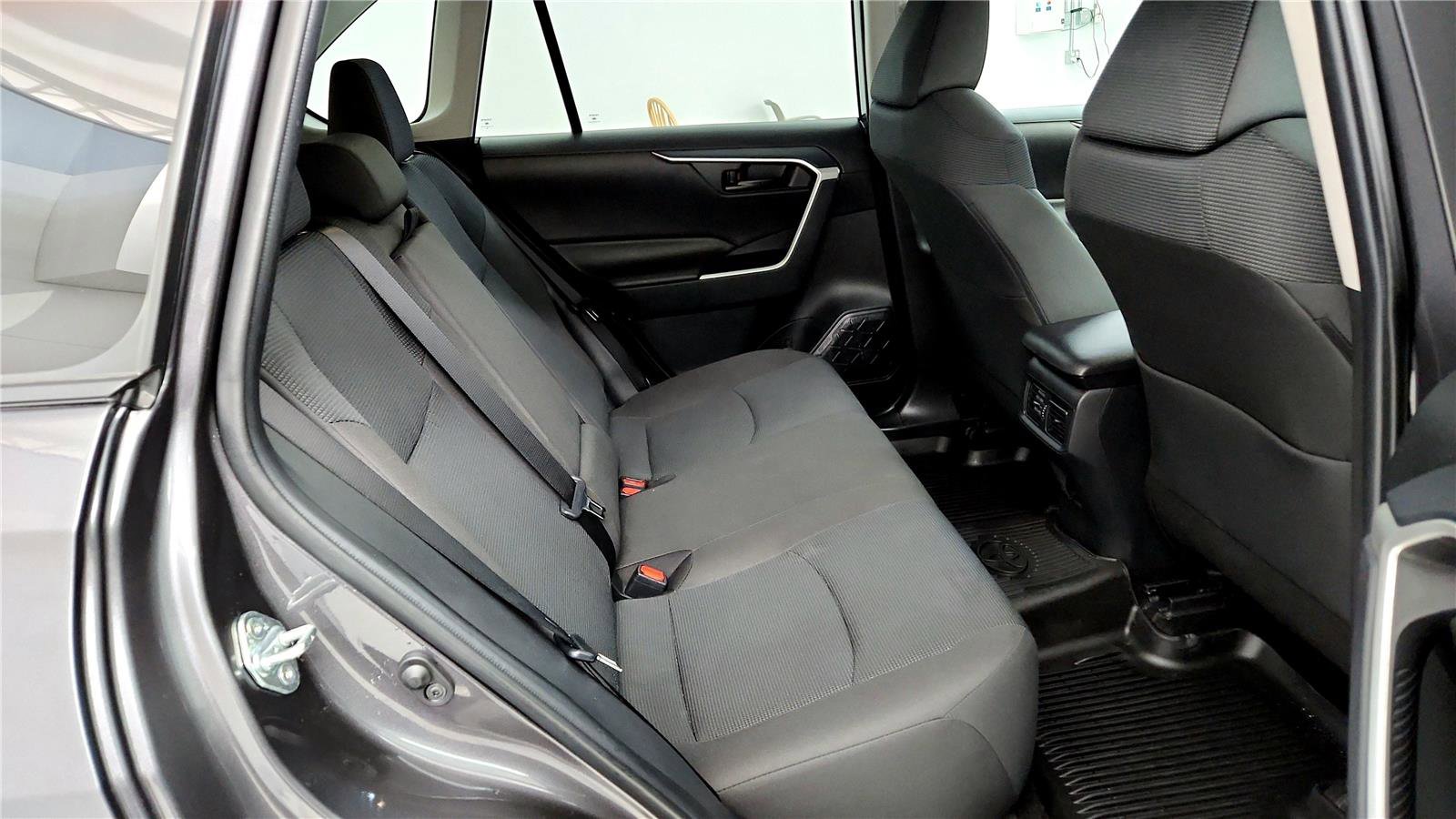 Certified 2024 Toyota RAV4 LE image 27