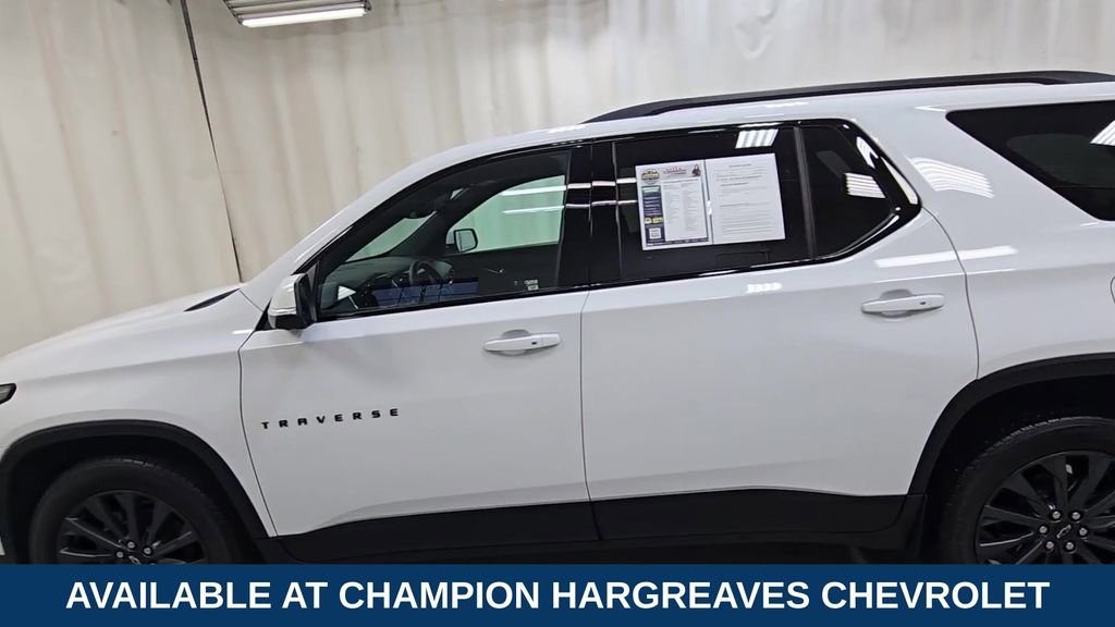 Used 2023 Chevrolet Traverse RS image 6
