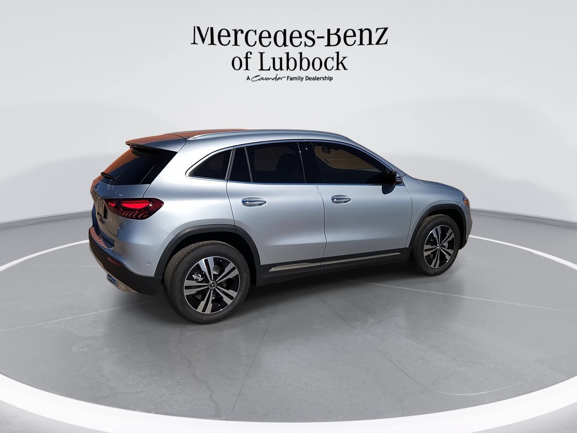 New 2025 Mercedes-Benz GLA 250 4MATIC image 8