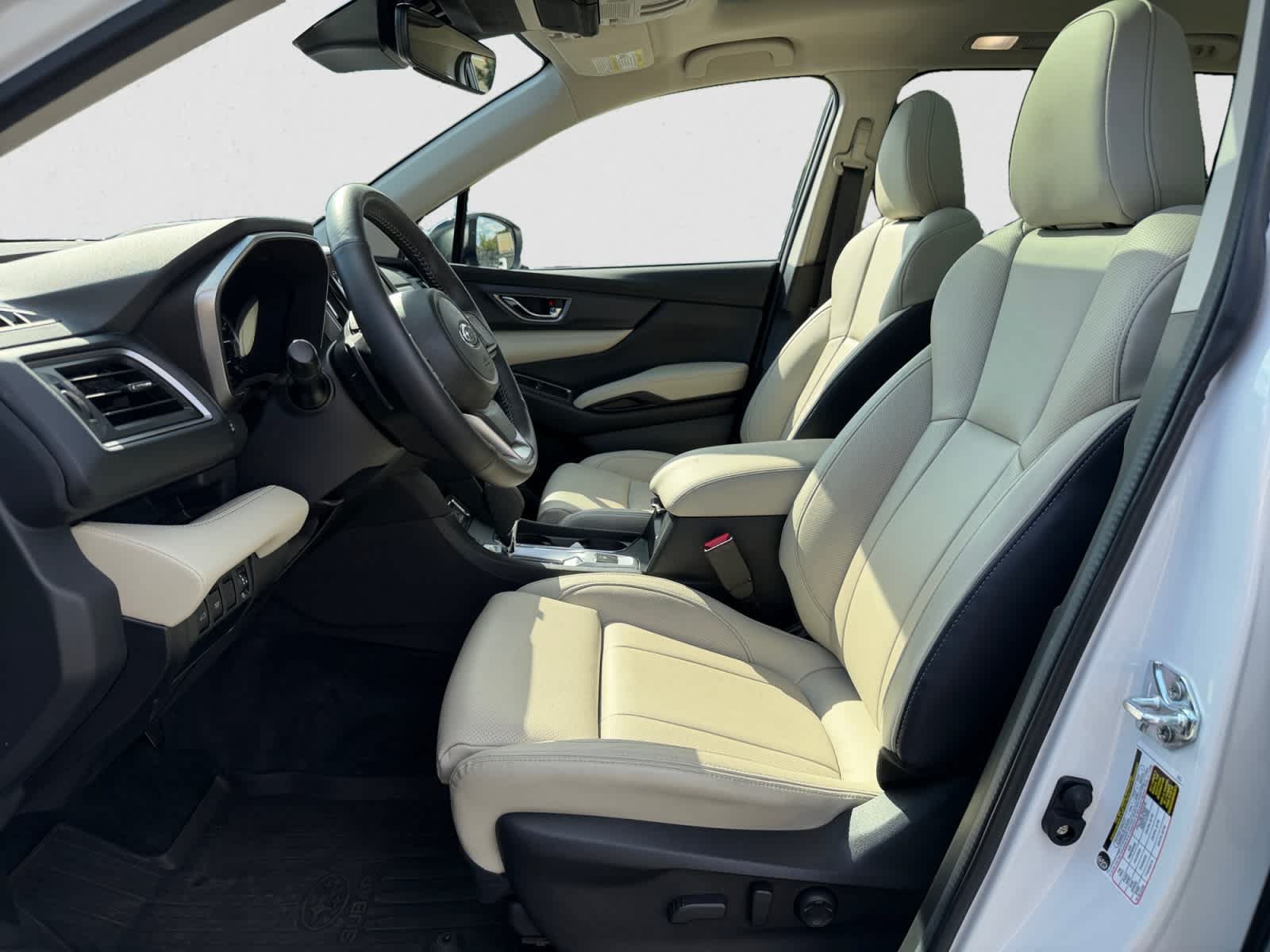 Certified 2025 Subaru Ascent Limited AWD/4WD image 16