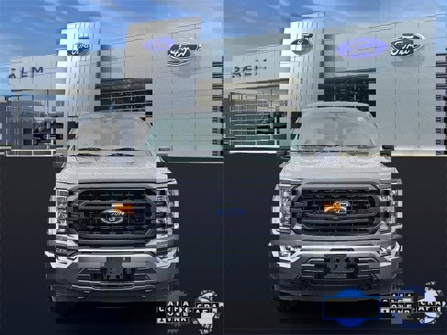 Certified 2022 Ford F150 XLT w/ Equipment Group 302A High image 7