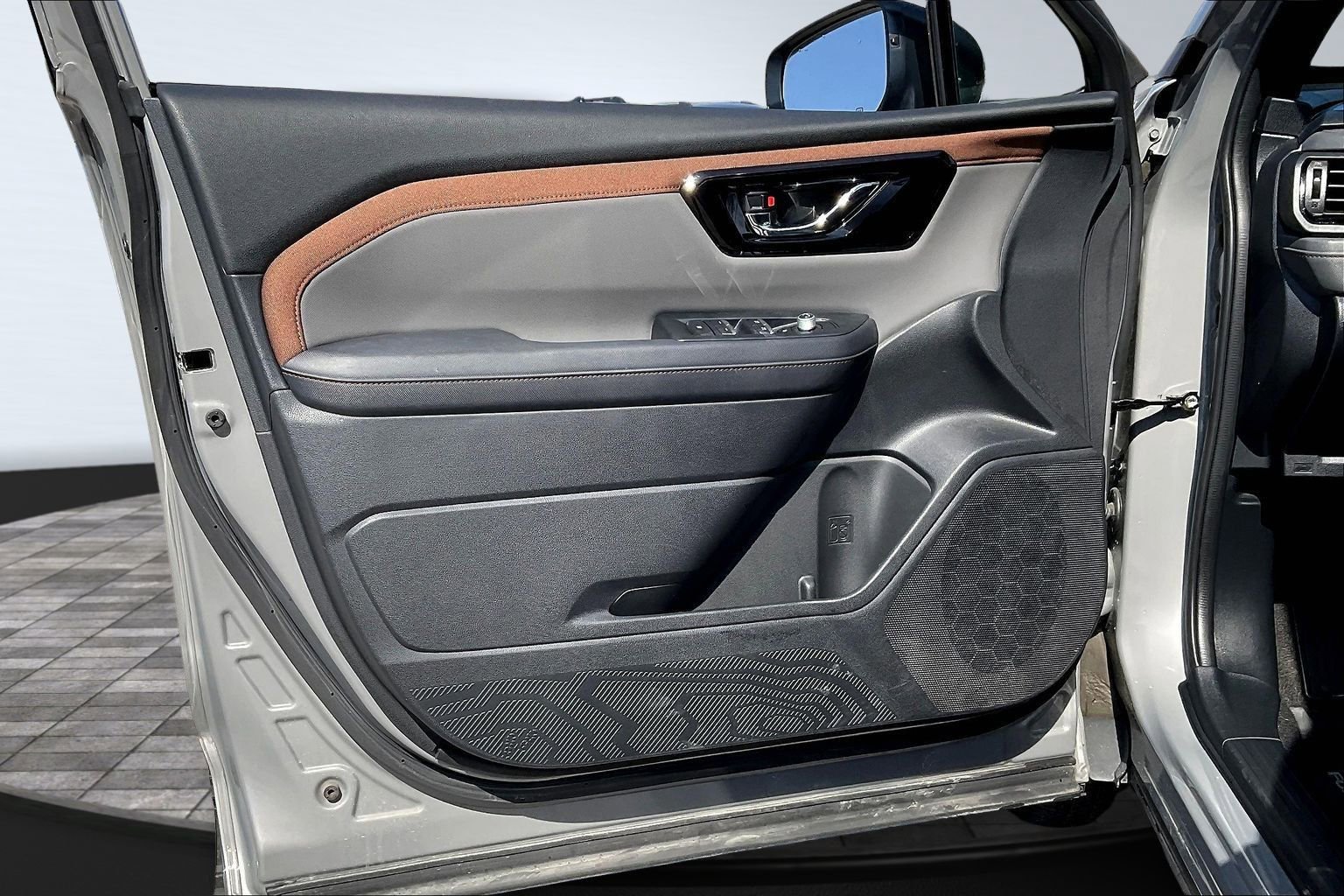 Certified 2025 Subaru Forester Sport image 17
