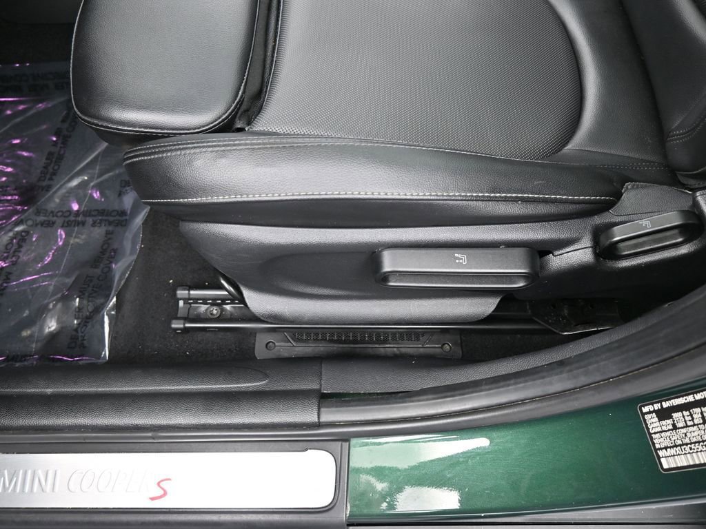 Used 2016 MINI Cooper S image 16