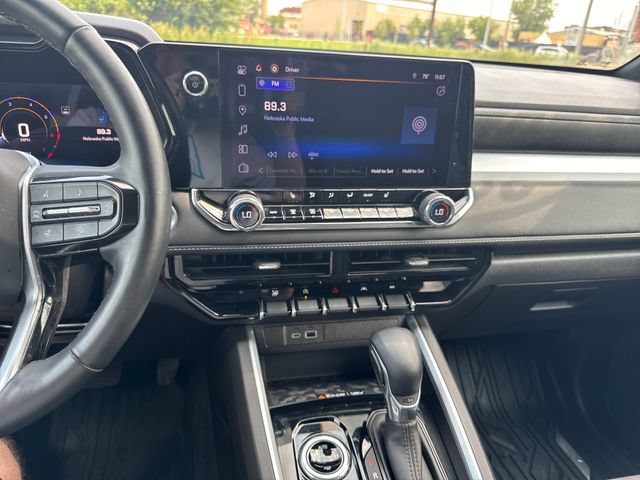 Used 2024 Chevrolet Colorado LT w/ LT Convenience Package III AWD/4WD image 18