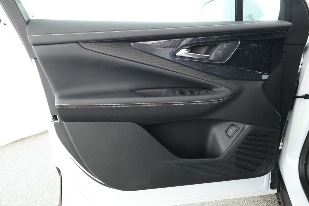 Used 2024 Chevrolet Blazer EV LT image 9