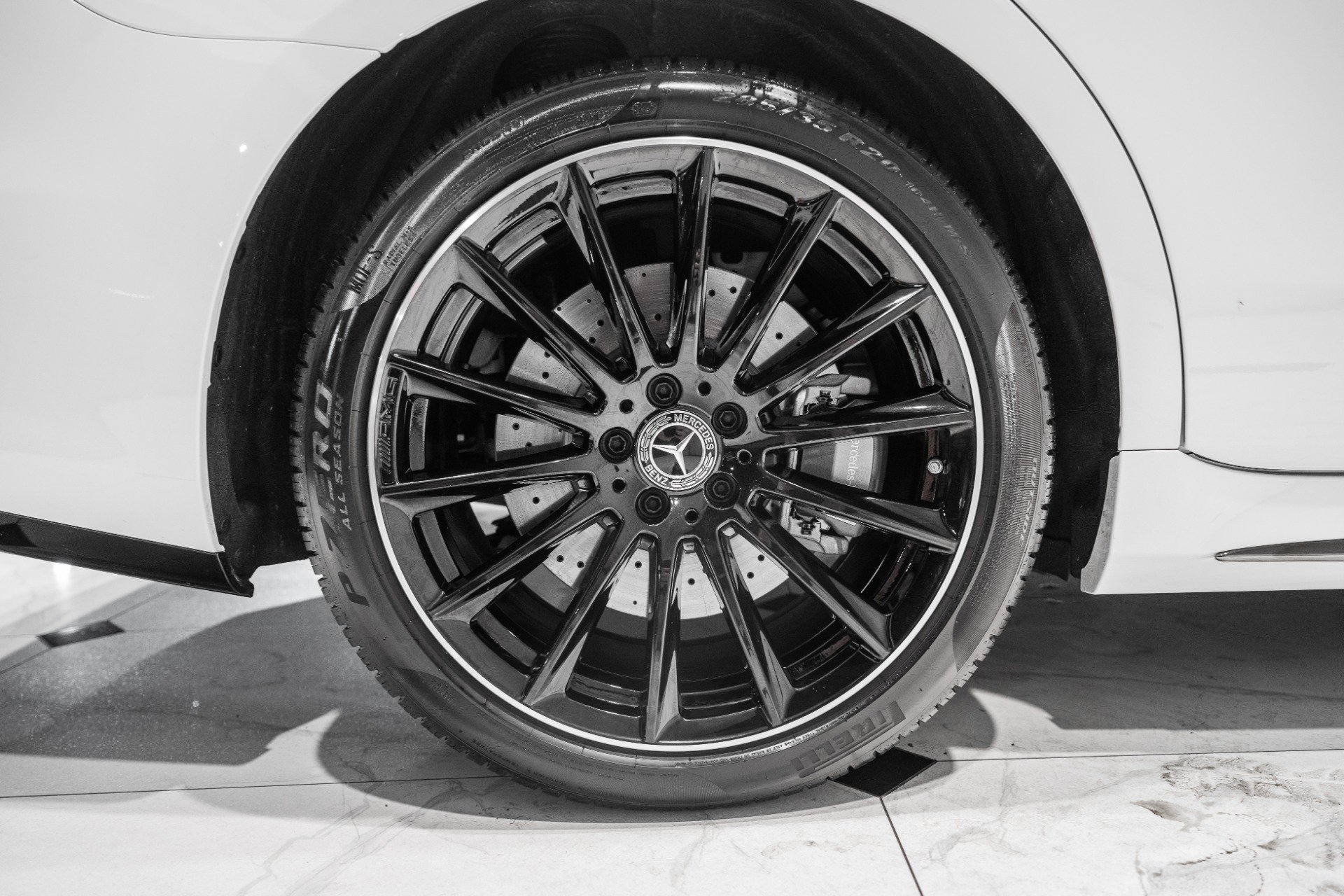 Used 2025 Mercedes-Benz S 580 4MATIC Sedan image 16