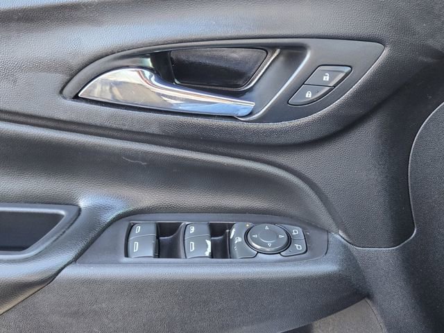 Used 2020 Chevrolet Equinox LT image 25