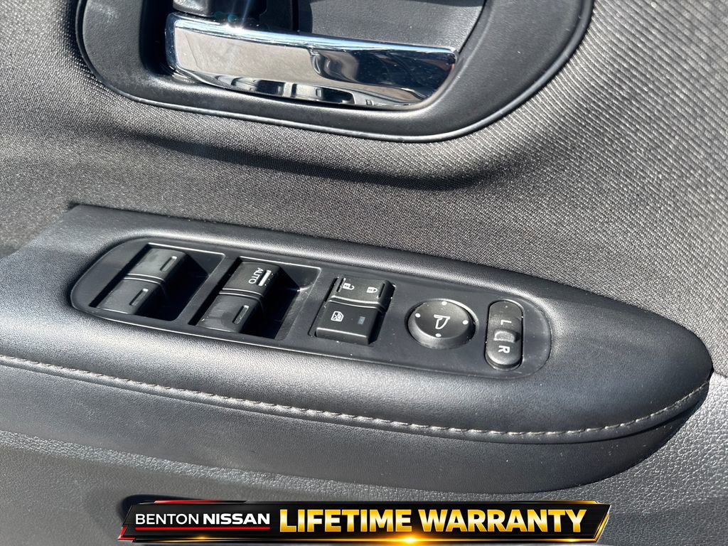 Used 2019 Honda HR-V Sport image 12