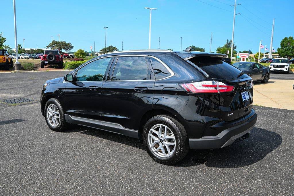 Certified 2024 Ford Edge SEL w/ Convenience Package AWD/4WD image 7