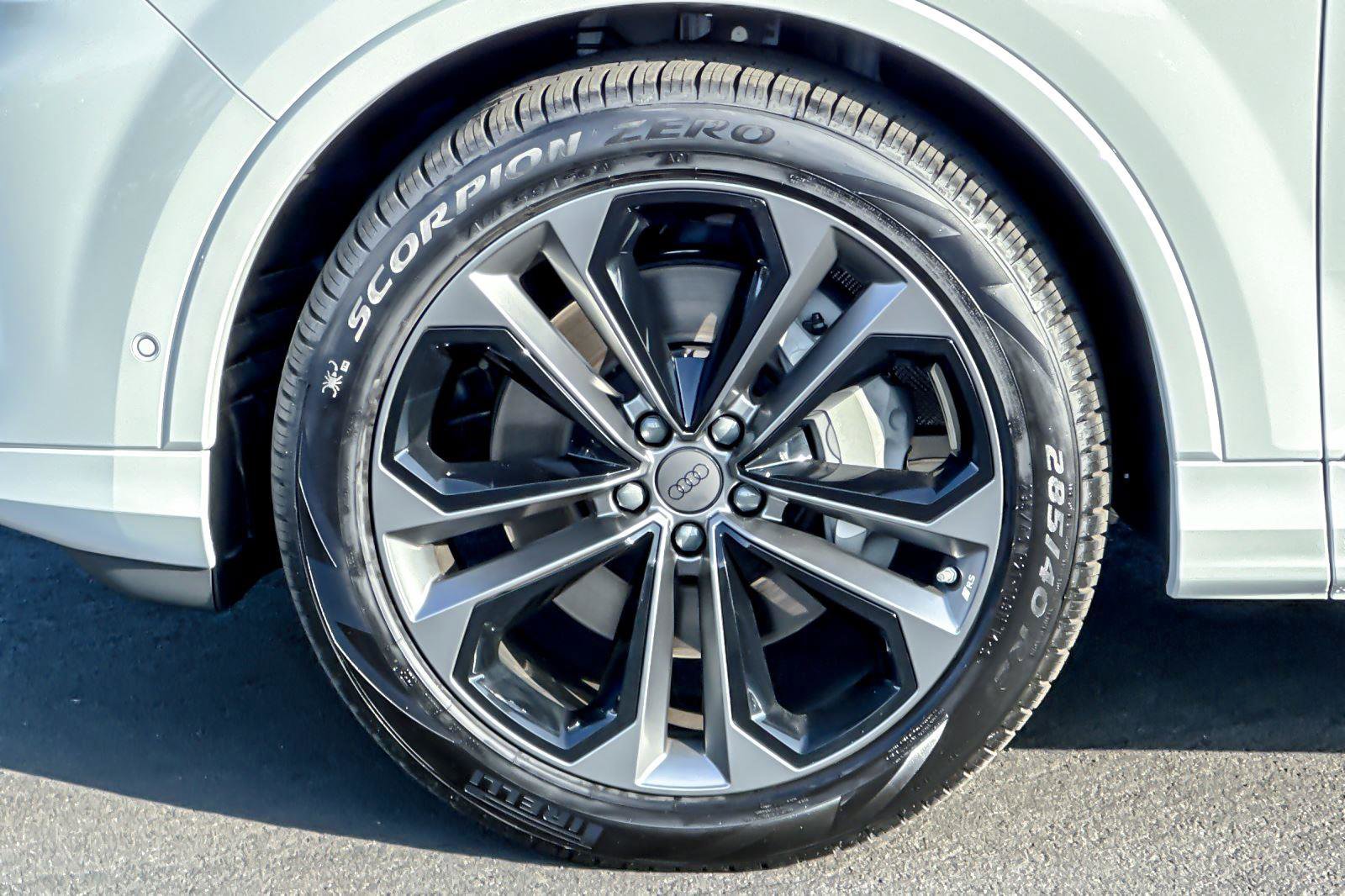 New 2026 Audi Q7 3.0T Prestige image 26