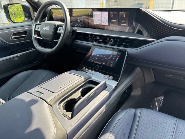 New 2026 INFINITI QX80 4WD w/ Sport Exterior Package image 27