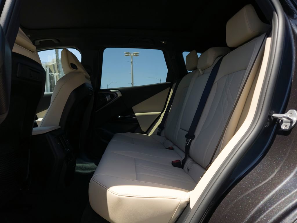 New 2026 BMW X3 M50 w/ Premium Package AWD/4WD image 8