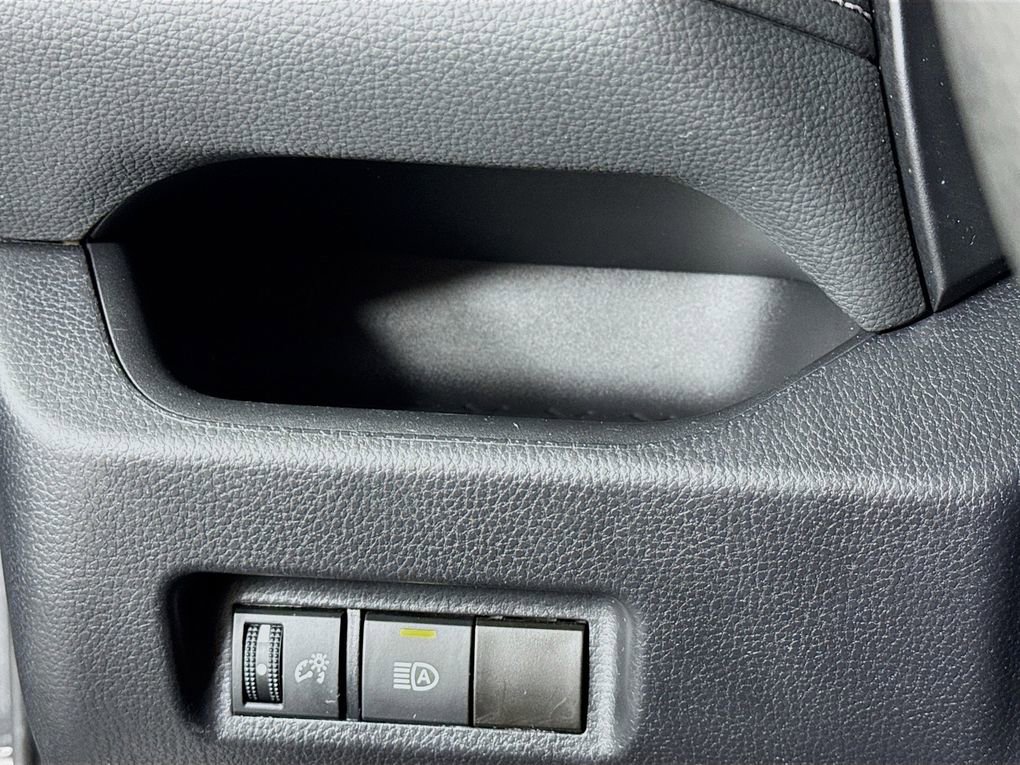 Used 2024 Toyota RAV4 XLE image 14