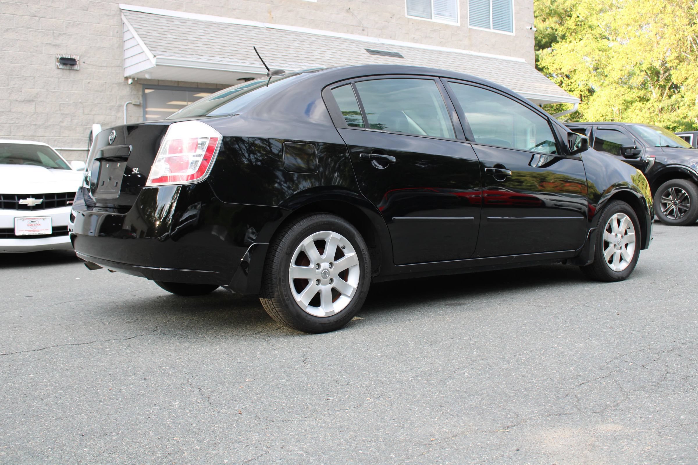 Used 2008 Nissan Sentra 2.0 SL w/ Sunroof Pkg FWD image 7