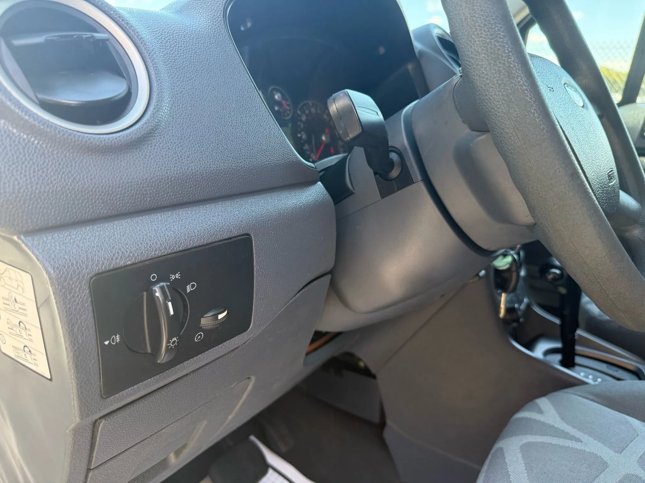 Used 2012 Ford Transit Connect XLT FWD image 17