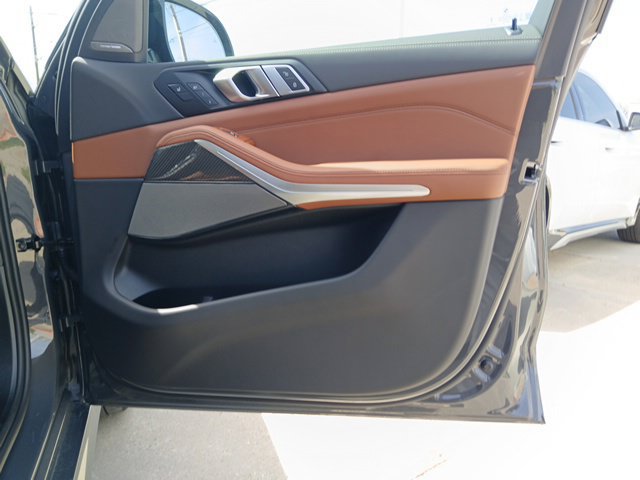 New 2026 BMW X5 M60i AWD/4WD image 17