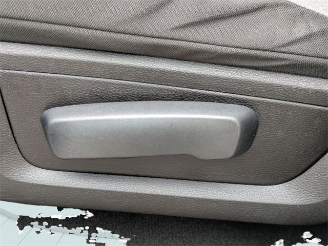 Used 2024 RAM 1500 Classic SLT image 20