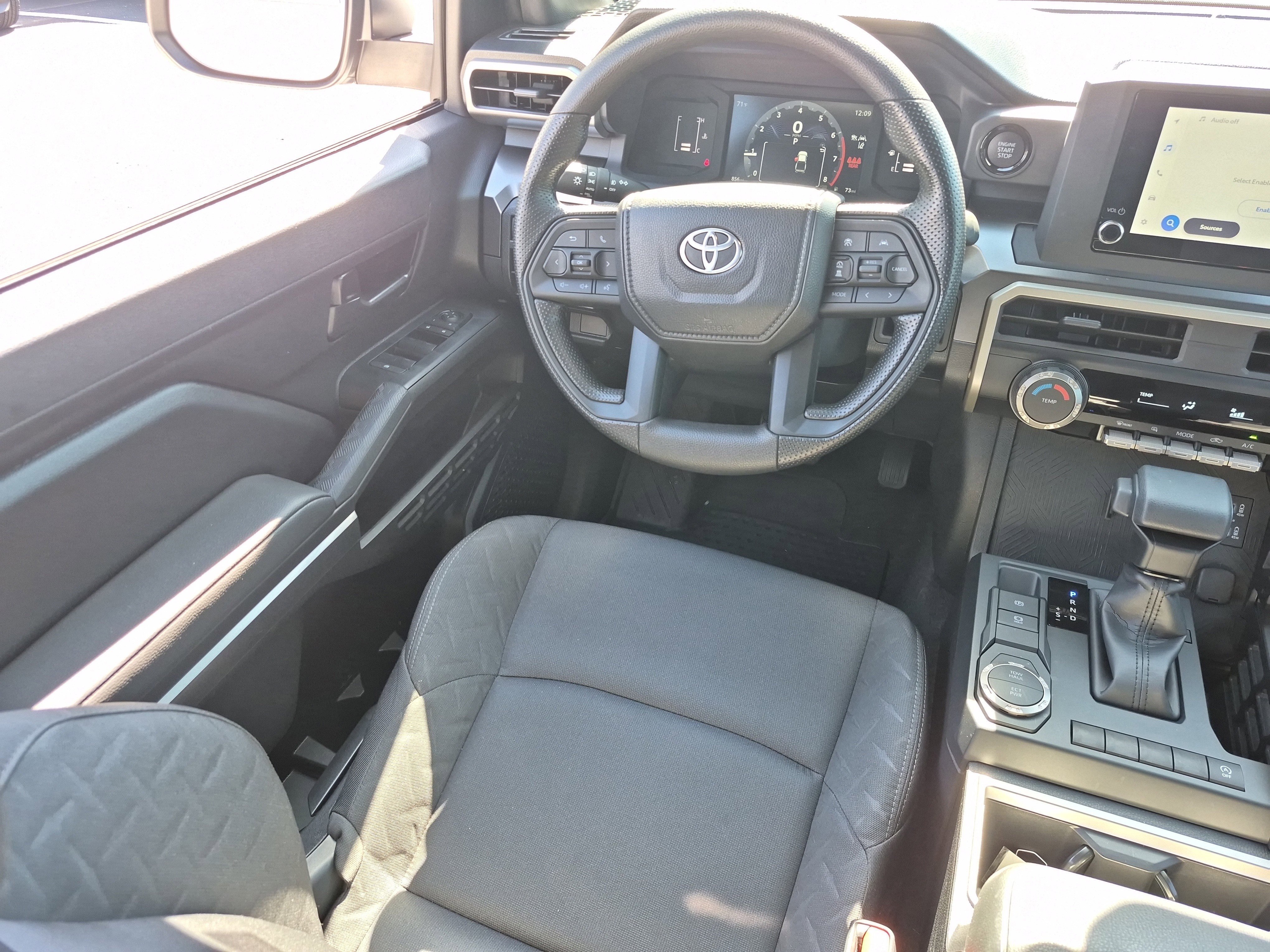 Used 2025 Toyota Tacoma SR5 image 20