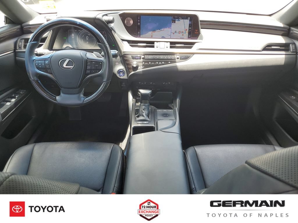 Used 2020 Lexus ES 300h w/ Premium Package FWD image 19
