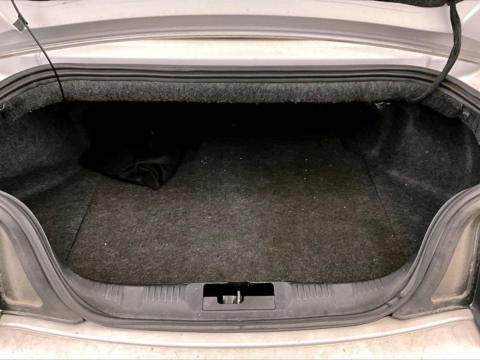 Used 2016 Ford Mustang Premium image 34