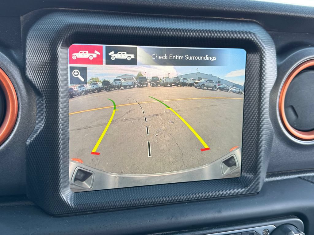 Used 2023 Jeep Gladiator Mojave w/ LED Lighting Group AWD/4WD image 31