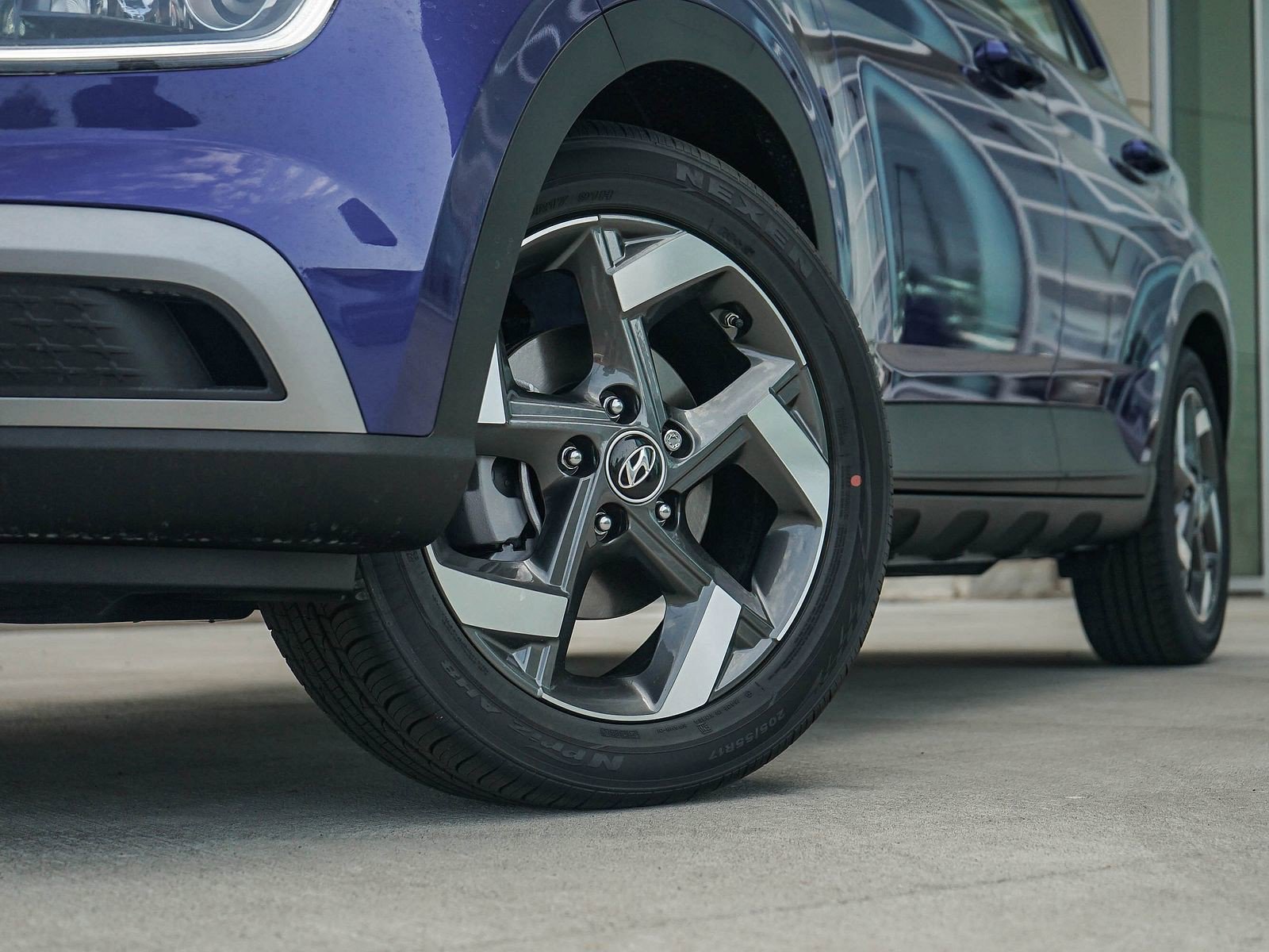 New 2025 Hyundai Venue Limited image 6