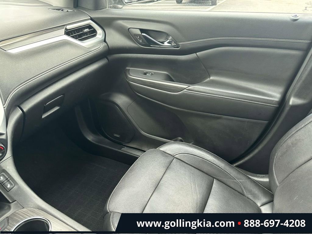 Used 2019 GMC Acadia SLT w/ LPO, Floor Liner Package FWD image 29