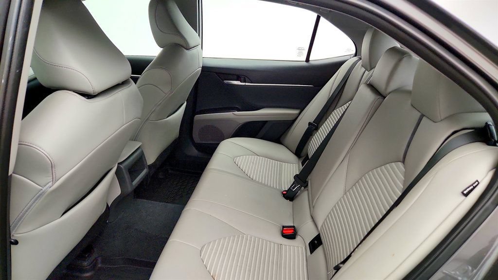 Used 2023 Toyota Camry SE w/ Cold Weather Package AWD/4WD image 20